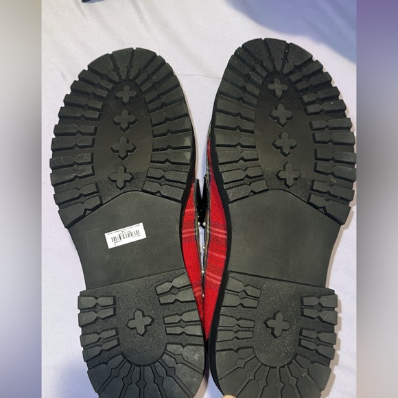 12WW Betsey Johnson plaid buckle loafer New Never worn! - Picture 4 of 5